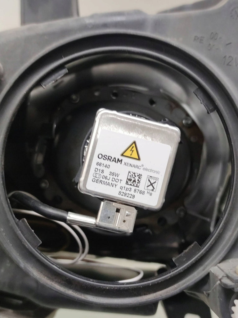 Frontscheinwerfer Mercedes-Benz Viano W639 Vito A6398202961 Rechts Headlight SCH6637471322ij