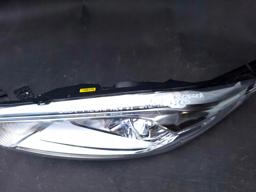 Frontscheinwerfer Ford Fiesta C1BB-13W030-CH LED Links Scheinwerfer Headlight