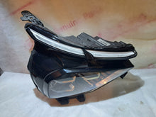 Laden Sie das Bild in den Galerie-Viewer, Frontscheinwerfer Citroën C4 III 73243669 LED Ein Satz Scheinwerfer Headlight