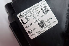 Laden Sie das Bild in den Galerie-Viewer, Frontscheinwerfer VW Touran 5TB941035B Links Scheinwerfer Headlight SCH6100169726ia