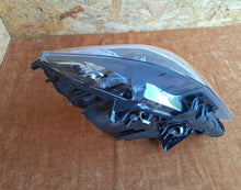 Laden Sie das Bild in den Galerie-Viewer, Frontscheinwerfer BMW 5 F11 F10 7203246 Xenon Rechts Scheinwerfer Headlight SCH6211780707mq