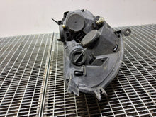 Laden Sie das Bild in den Galerie-Viewer, Frontscheinwerfer Renault Clio IV 260606688R Links Scheinwerfer Headlight SCH8579961586vs