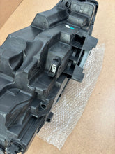 Laden Sie das Bild in den Galerie-Viewer, Frontscheinwerfer Ford Kuga LV4B-13E017-AL LED FALSE Scheinwerfer Headlight SCH2331002708fs