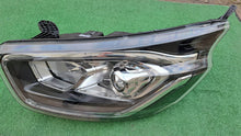 Laden Sie das Bild in den Galerie-Viewer, Frontscheinwerfer Ford Transit Custom JK21-13W030-DJ Links Headlight