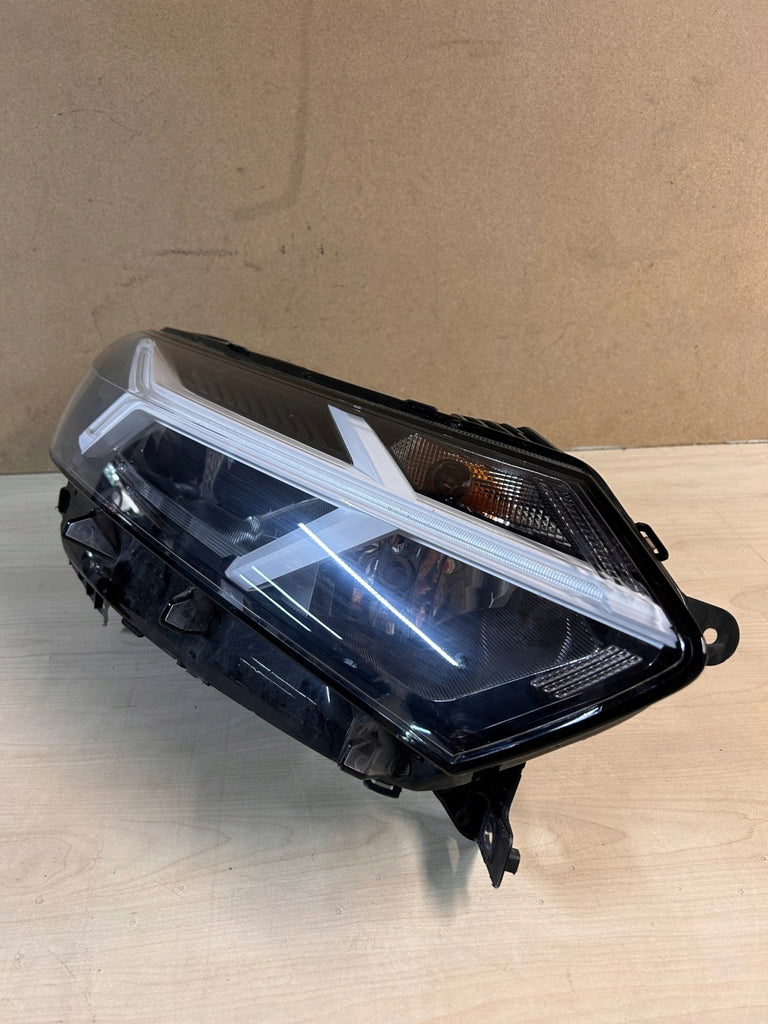 Frontscheinwerfer Dacia Sandero III 260107978R Rechts Scheinwerfer Headlight SCH5276087833jz