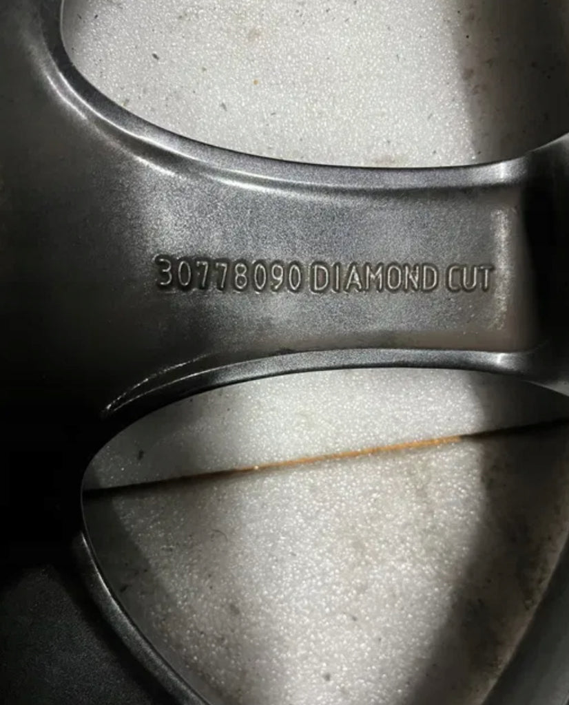 1x Alufelge 18 Zoll 8.0" 5x108 55ET Glanz Schwarz 30778090 Volvo Xc60 Rim Wheel