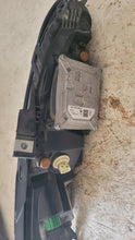 Laden Sie das Bild in den Galerie-Viewer, Frontscheinwerfer Jeep Cherokee 68157105AL 130732948901 Links Headlight SCH1472139787gg