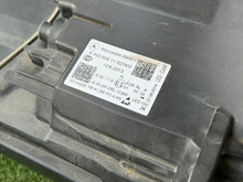 Laden Sie das Bild in den Galerie-Viewer, Frontscheinwerfer Mercedes-Benz W463 A4639061102 Links Scheinwerfer Headlight SCH5355261718xh