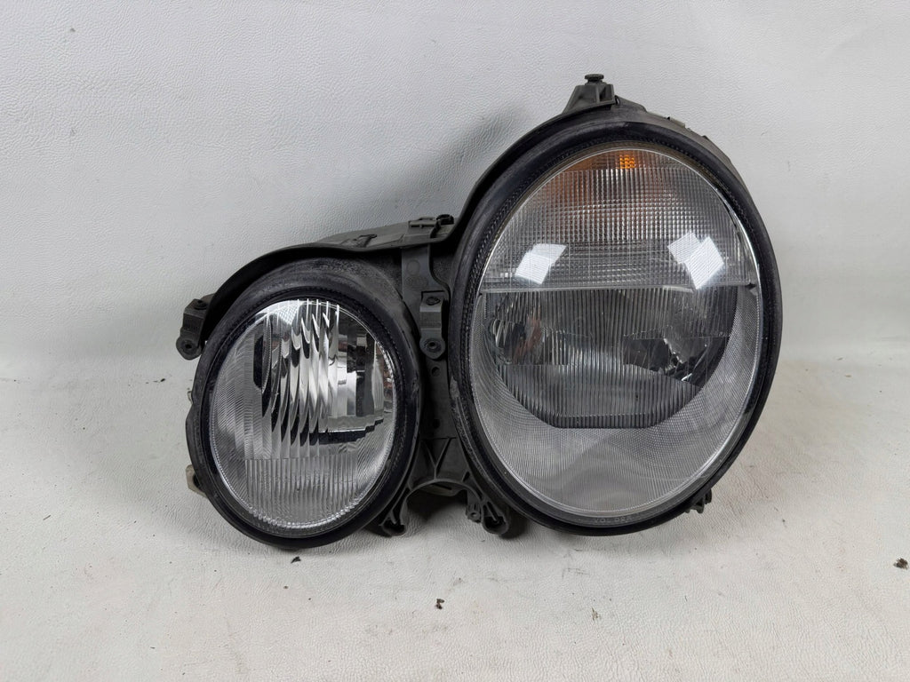 Frontscheinwerfer Mercedes-Benz W210 A2108203461 Ein Stück (Rechts oder Links) SCH1925473941cz