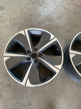 Load image into Gallery viewer, 1x Alufelge 18 Zoll 8.0&quot; 5x112 40ET Matt Schwarz 5FF601025N Cupra Formentor