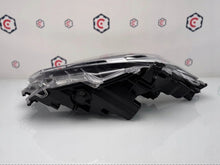 Load image into Gallery viewer, Frontscheinwerfer Toyota Yaris LED Links Scheinwerfer Headlight SCH7302751680xh