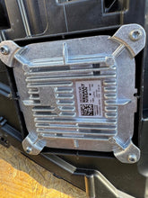Laden Sie das Bild in den Galerie-Viewer, Frontscheinwerfer Renault E-Tech LED Links Scheinwerfer Headlight SCH4951107902xs