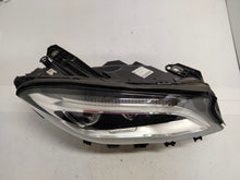Laden Sie das Bild in den Galerie-Viewer, Frontscheinwerfer Mercedes-Benz Gla A1569067000 Full LED Rechts Headlight SCH2621349204tw