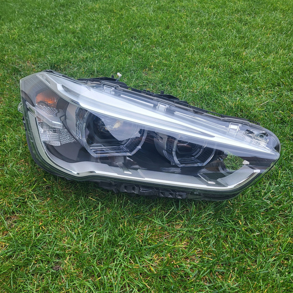 Frontscheinwerfer BMW X1 F48 7193708-03 LED Rechts Scheinwerfer Headlight SCH9482427798pe