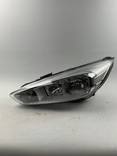 Load image into Gallery viewer, Frontscheinwerfer Ford Focus F1EB-13W030-AE Links Scheinwerfer Headlight SCH3676927593tp