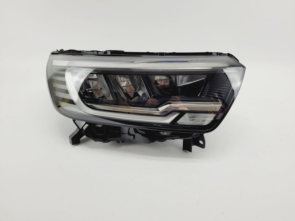 Frontscheinwerfer Renault Kangoo 260103264R 1006E006 FALSE Headlight SCH4711700952pe