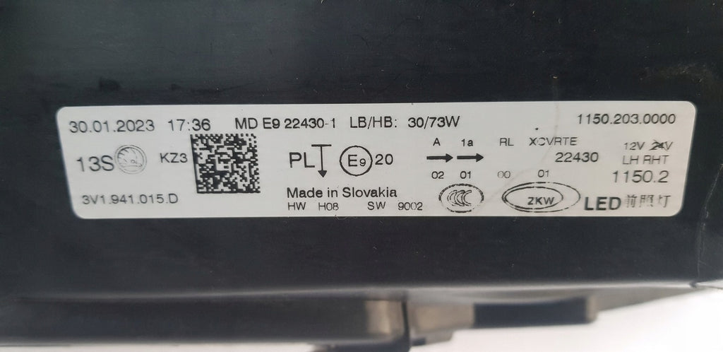 Frontscheinwerfer Skoda Superb III 3V1941015D Full LED Links Headlight