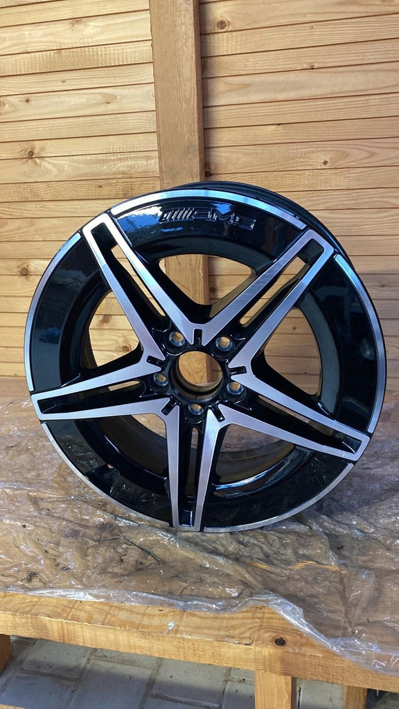 1x Alufelge 18 Zoll 7.5" 5x112 53 5ET A2434011700 Mercedes-Benz Eqa Amg
