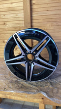 Laden Sie das Bild in den Galerie-Viewer, 1x Alufelge 18 Zoll 7.5&quot; 5x112 53 5ET A2434011700 Mercedes-Benz Eqa Amg