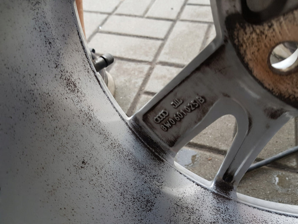 1x Alufelge 16 Zoll 7.0" 5x112 35ET 8W0601025B Audi A4 B9 Rim Wheel