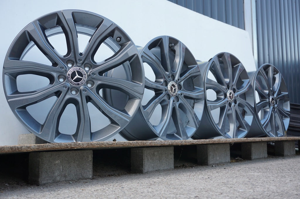 4x Alufelge 19 Zoll 8.0" 5x112 56ET Glanz Graphit A1664011500 Mercedes-Benz W166 FEL7367203493uw