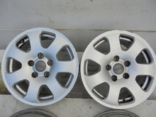Laden Sie das Bild in den Galerie-Viewer, 4x Alufelge 15 Zoll 7.0" 5x112 39ET Glanz Silber 8E0601025 Audi Rim Wheel FEL9308133233gq