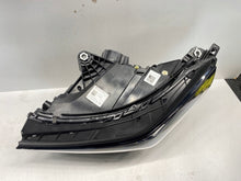 Laden Sie das Bild in den Galerie-Viewer, Frontscheinwerfer BMW 5 5A798D7 LED Links Scheinwerfer Headlight SCH4672590530sp