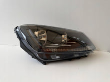 Laden Sie das Bild in den Galerie-Viewer, Frontscheinwerfer Seat Alhambra 7N5941006F Rechts Scheinwerfer Headlight SCH8792877366my