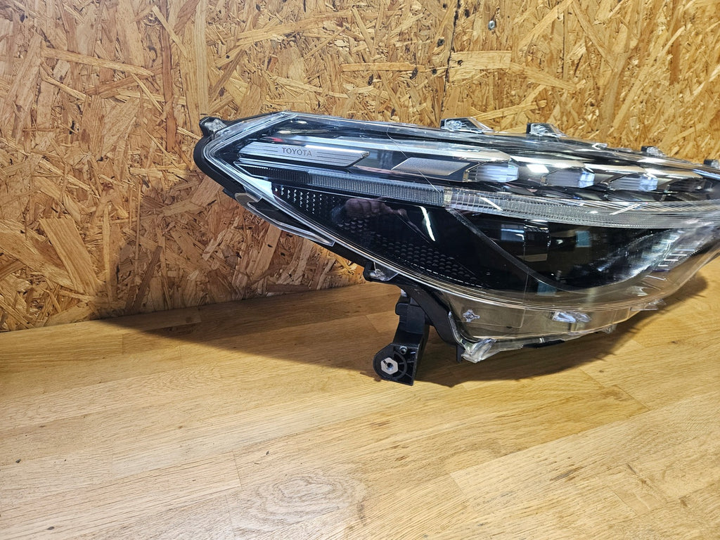 Frontscheinwerfer Toyota Corolla Full LED Rechts Scheinwerfer Headlight SCH8652630963hj
