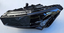 Laden Sie das Bild in den Galerie-Viewer, Frontscheinwerfer Skoda Enyaq 5LB941016A 5LB941015A Full LED Rechts oder Links