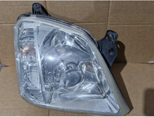 Laden Sie das Bild in den Galerie-Viewer, Frontscheinwerfer Opel Meriva A 85122000 Xenon Rechts Scheinwerfer Headlight SCH9739686550la