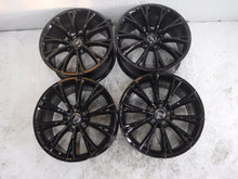 Laden Sie das Bild in den Galerie-Viewer, 4x Alufelge 19 Zoll 9.0" 5x112 33ET Glanz Silber 4H0601025BG Audi A5 A4 I FEL3440033892lv