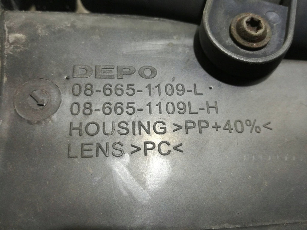 Frontscheinwerfer Skoda Superb 086651109L Links Scheinwerfer Headlight SCH8859544981ai