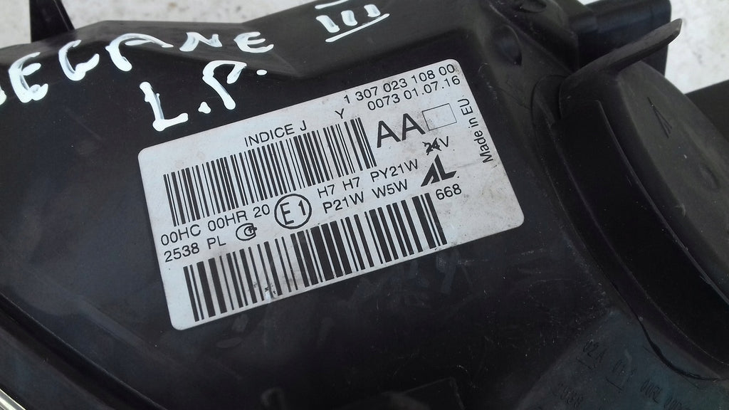 Frontscheinwerfer Renault Megane III 130702310800 Links Scheinwerfer Headlight SCH7649010381rx