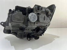 Laden Sie das Bild in den Galerie-Viewer, Frontscheinwerfer VW T6 7L1941036D Rechts Scheinwerfer Headlight SCH5336486315lq