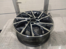 Load image into Gallery viewer, 1x Alufelge 17 Zoll 7.0" 5x114.3 53ET Matt Silber 52910-F2CA0 Hyundai Elantra FEL1723378910ab