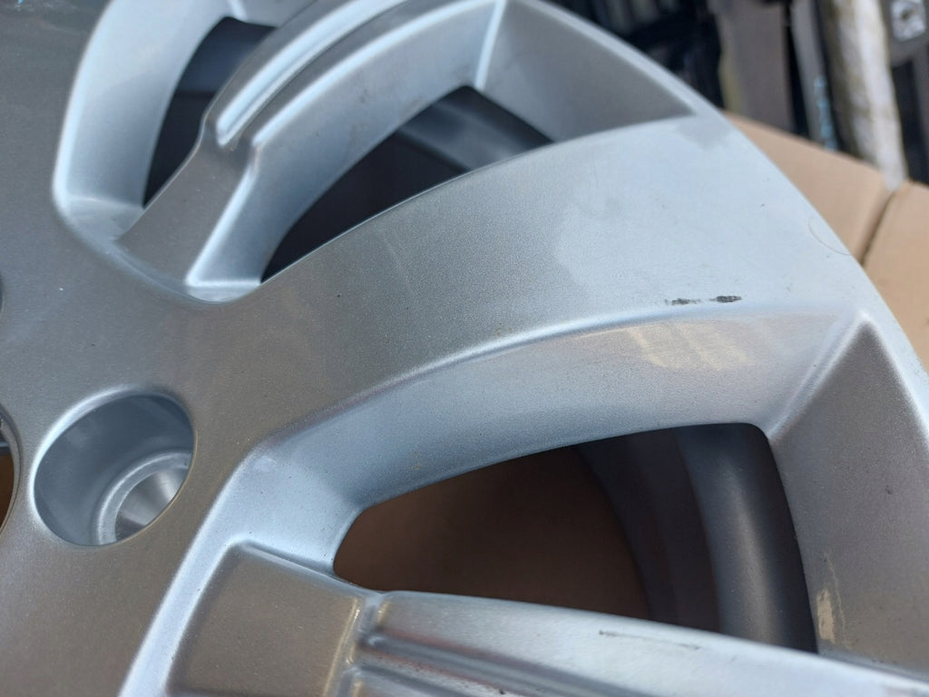 1x Alufelge 16 Zoll 6.5" 4x100 40ET Glanz Silber 403000554R Renault Captur Clio FEL8225086147gv
