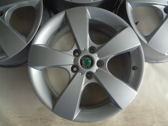 4x Alufelge 17 Zoll 7.0" 5x112 54ET Glanz Silber 1Z0601025D Skoda Octavia I FEL3494021146en