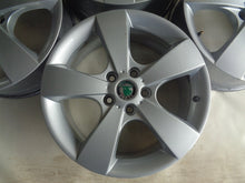 Load image into Gallery viewer, 4x Alufelge 17 Zoll 7.0" 5x112 54ET Glanz Silber 1Z0601025D Skoda Octavia I FEL3494021146en