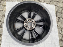 Laden Sie das Bild in den Galerie-Viewer, 1x Alufelge 18 Zoll 7.5&quot; 5x112 52ET A4474015300 Mercedes-Benz Rim Wheel