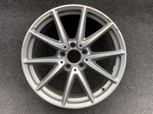 Laden Sie das Bild in den Galerie-Viewer, 1x Alufelge 18 Zoll 8.0" 5x112 48ET A1764010800 Mercedes-Benz W176 Rim Wheel FEL7480817674ol