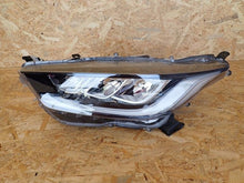Load image into Gallery viewer, Frontscheinwerfer Toyota Yaris Links Scheinwerfer Headlight
