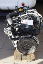 Laden Sie das Bild in den Galerie-Viewer, Motor Renault Captur 100017198R 1.2 TCE 100TKm Benzin Engine Komplett