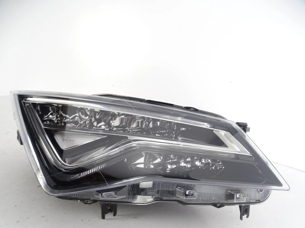 Frontscheinwerfer Seat Ateca 576941008F Full LED Rechts Scheinwerfer Headlight