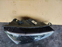 Laden Sie das Bild in den Galerie-Viewer, Frontscheinwerfer Skoda Scala 657941016 Rechts Scheinwerfer Headlight SCH3800276326dc