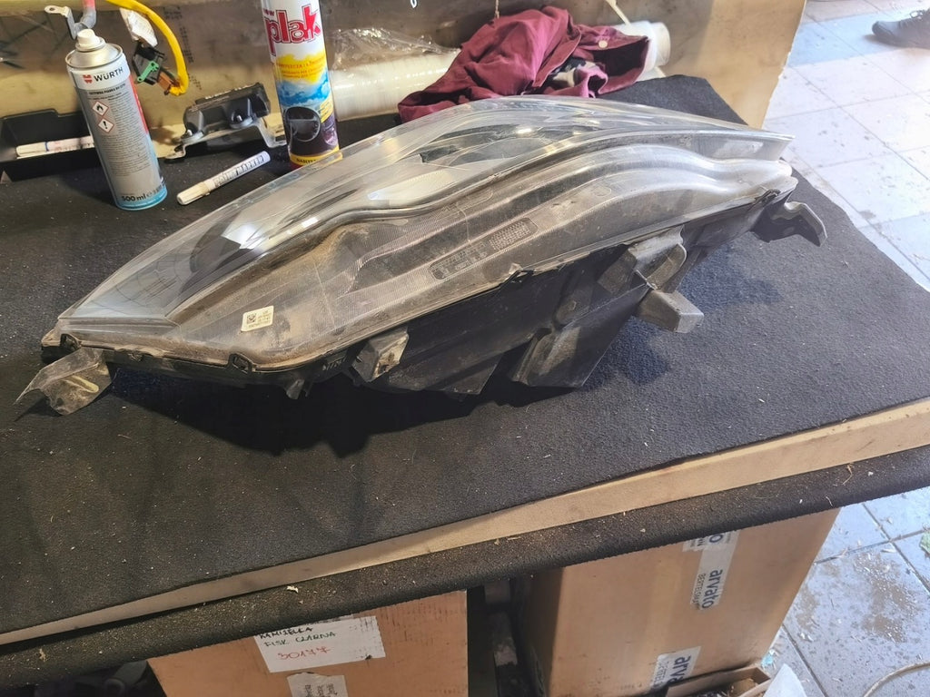 Frontscheinwerfer Iveco Daily IV 5801473750 5801473749 Rechts oder Links SCH9174081376gh