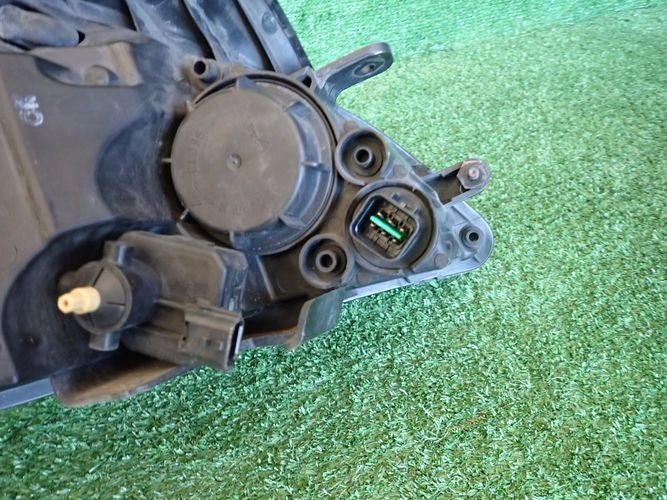 Frontscheinwerfer Kia Ceed 92101-1H0XX Links Scheinwerfer Headlight