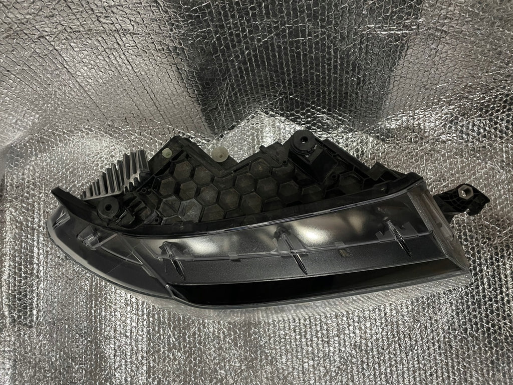 Frontscheinwerfer VW Crafter 7C1941036A Rechts Scheinwerfer Headlight SCH5204445287sa