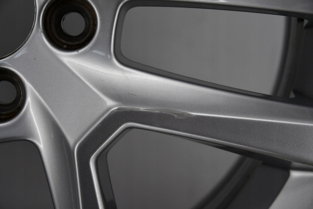 1x Alufelge 18 Zoll 7.5" 5x108 55ET Glanz Silber 31445568 Volvo Xc60 Rim Wheel