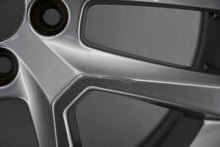 Laden Sie das Bild in den Galerie-Viewer, 1x Alufelge 18 Zoll 7.5&quot; 5x108 55ET Glanz Silber 31445568 Volvo Xc60 Rim Wheel